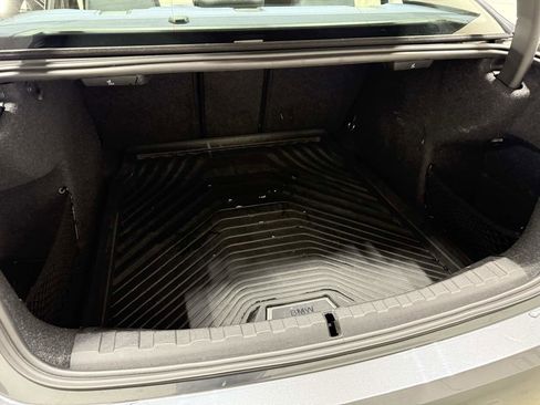 Used 2019 BMW 330i xDrive Sedan w/ Convenience Package image 20