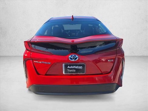 Used 2020 Toyota Prius Prime XLE w/ Carpet Mat Package FWD image 6