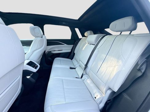 New 2025 Cadillac Lyriq Sport image 25