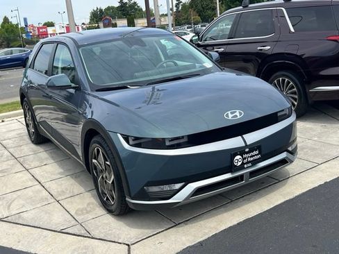 Certified 2024 Hyundai Ioniq 5 SEL RWD image 5