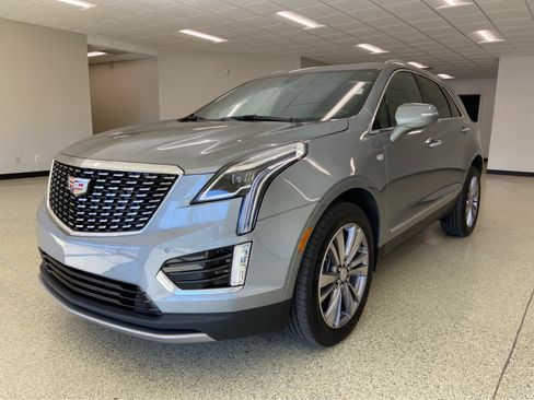 Used 2025 Cadillac XT5 Premium Luxury AWD/4WD image 14