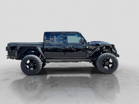 Used 2025 Jeep Gladiator Sport AWD/4WD image 9
