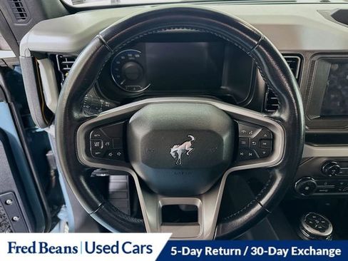 Used 2023 Ford Bronco Badlands image 13