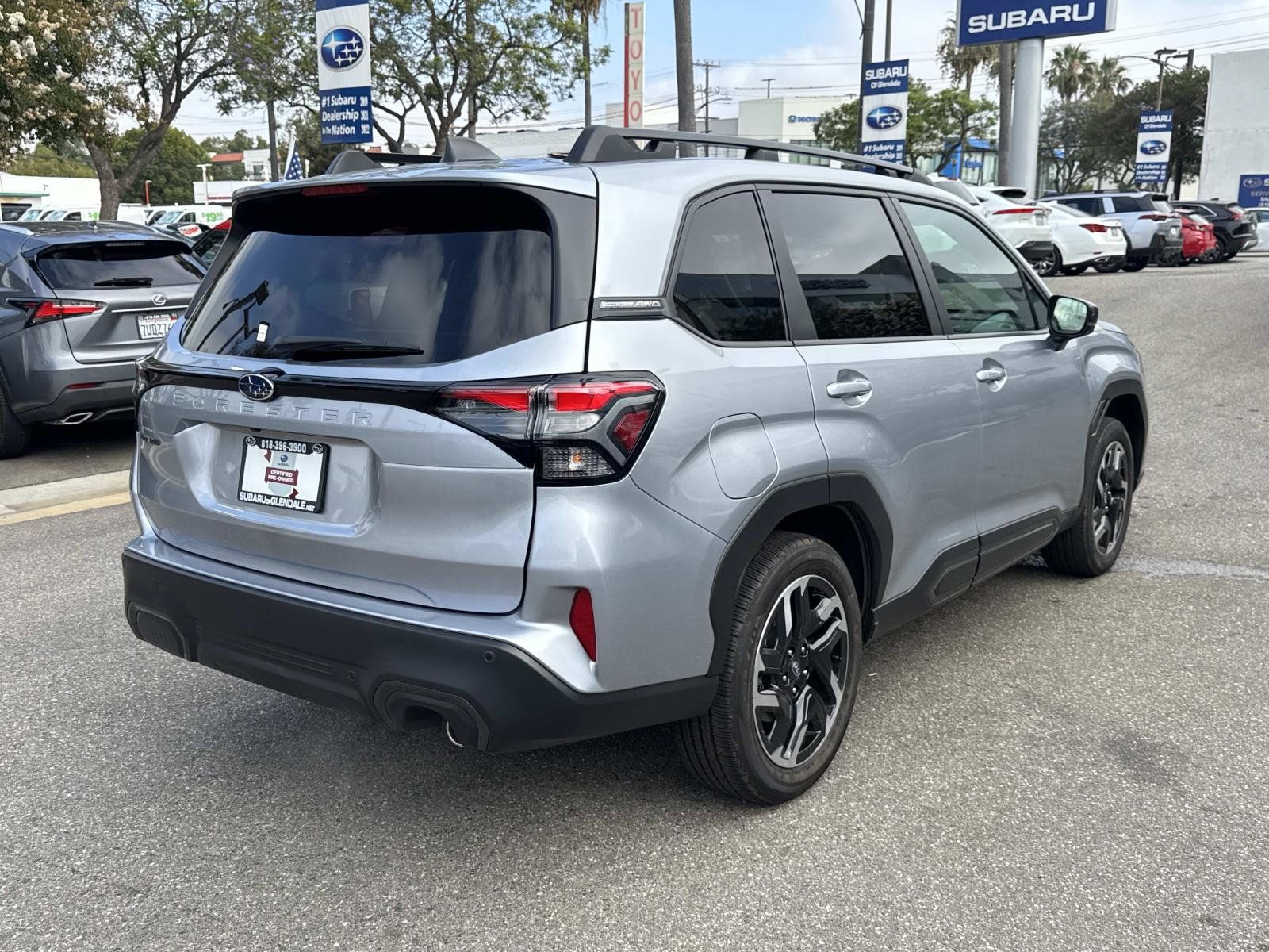 Used 2026 Subaru Forester Limited AWD/4WD image 4