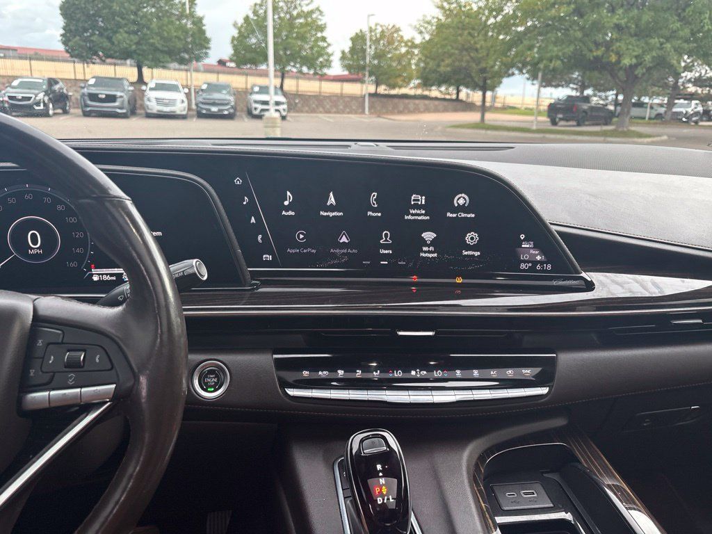 Used 2021 Cadillac Escalade ESV Sport AWD/4WD image 14