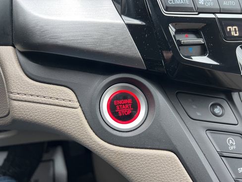 Used 2023 Honda Odyssey EX-L image 12