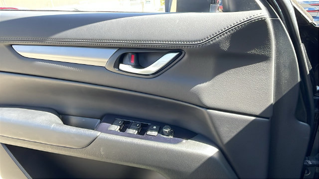Used 2019 MAZDA CX-5 Touring FWD image 29