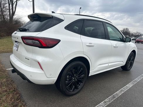 Used 2023 Ford Escape ST-Line Elite w/ Premium Technology Package AWD/4WD image 11