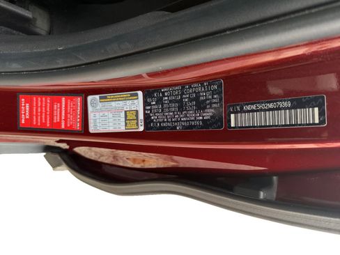 Used 2022 Kia Carnival SX Prestige FWD image 25