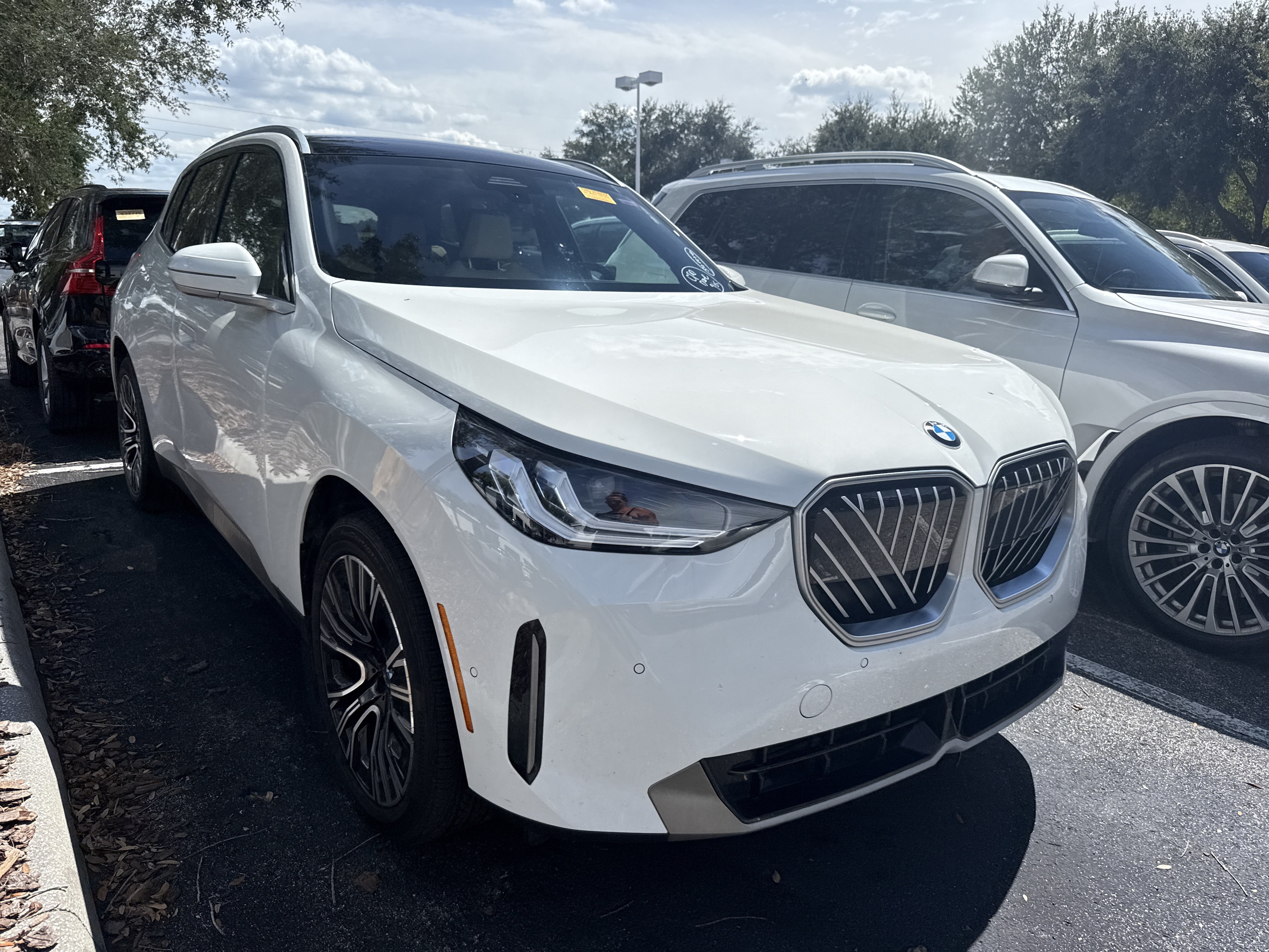 Certified 2026 BMW X3 xDrive30i w/ Convenience Package AWD/4WD image 1