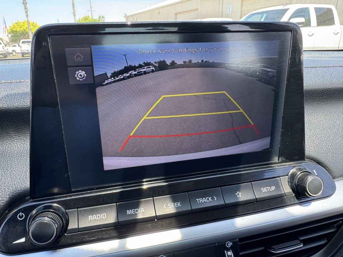 Used 2022 Kia Forte LXS FWD image 28