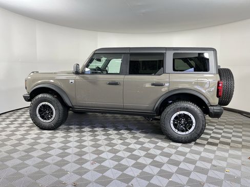 New 2025 Ford Bronco Big Bend w/ Black Diamond Package image 2