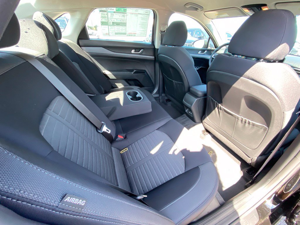 New 2026 Kia K5 LXS FWD image 25