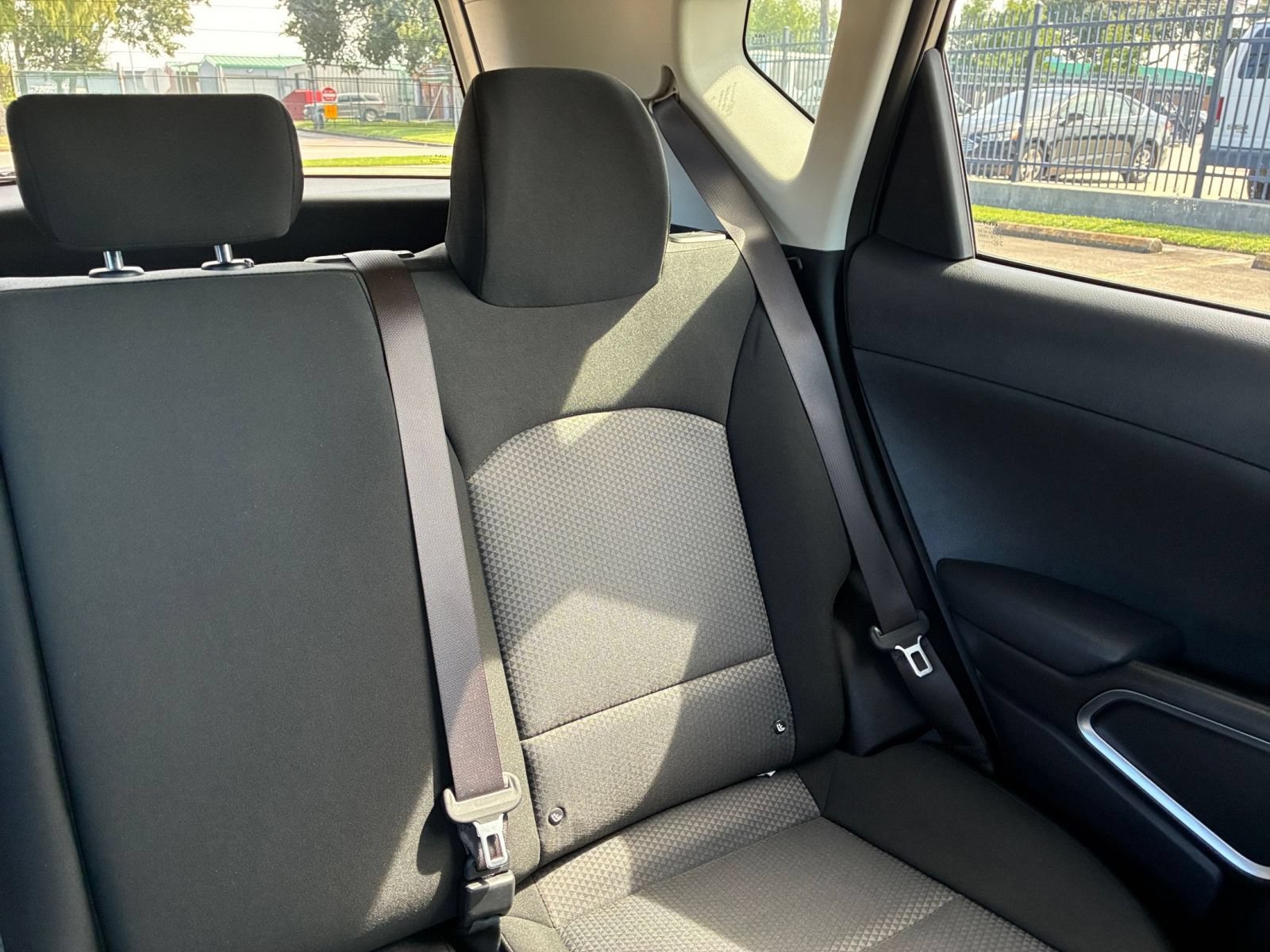 Used 2025 Kia Soul LX w/ LX Technology Package FWD image 34