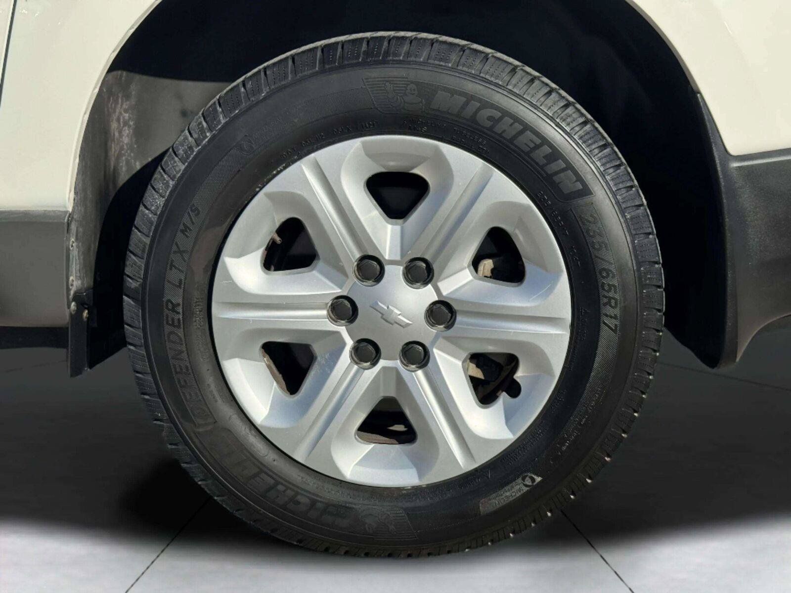 Used 2012 Chevrolet Traverse LS FWD image 57