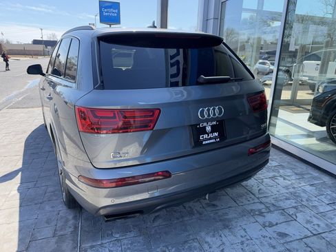 Used 2018 Audi Q7 3.0T Prestige image 3