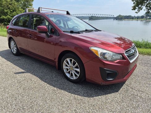 Used 2013 Subaru Impreza 2.0i Premium w/ All-Weather Pkg AWD/4WD image 1