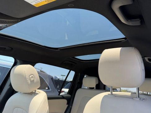 Certified 2026 Mercedes-Benz GLB 250 image 21
