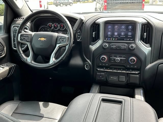 Used 2022 Chevrolet Silverado 3500 LTZ w/ LTZ Plus Package AWD/4WD image 29