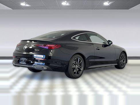 New 2026 Mercedes-Benz CLE 300 4MATIC Coupe image 9