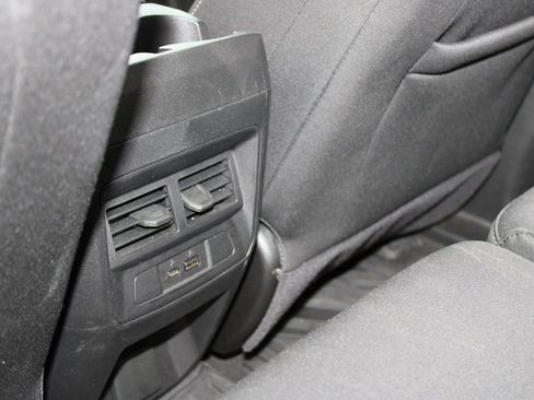 Used 2024 GMC Canyon Elevation w/ Convenience Package image 18