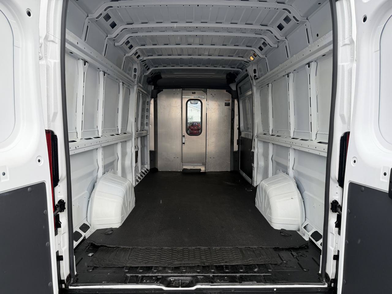 Used 2019 RAM ProMaster 3500 FWD image 7