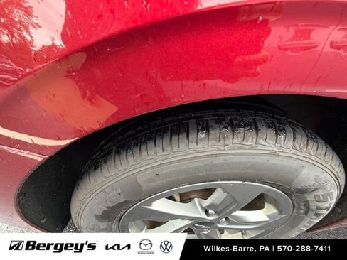Used 2022 Kia K5 LXS FWD image 11