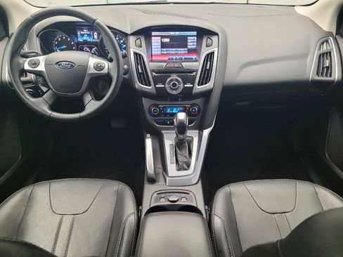 Used 2014 Ford Focus Titanium FWD image 22