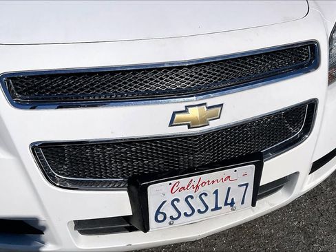 Used 2011 Chevrolet Malibu LS image 27