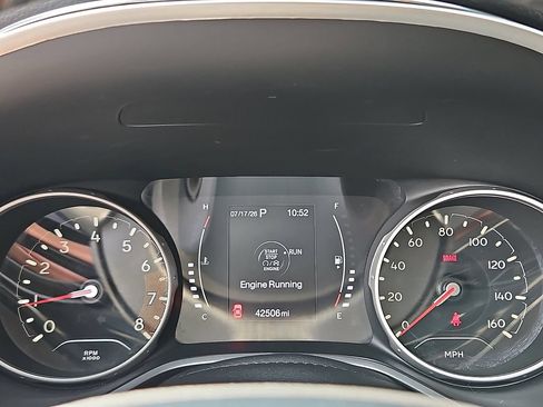 Used 2020 Jeep Compass Latitude AWD/4WD image 21