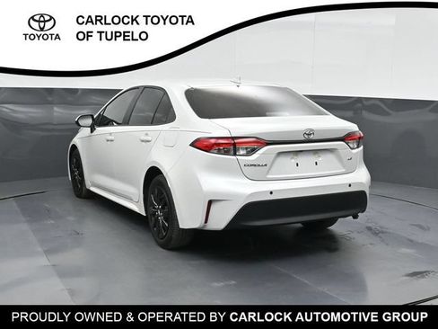 Used 2026 Toyota Corolla LE FWD image 11