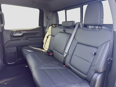 New 2026 Chevrolet Silverado 1500 LT Trail Boss w/ LT Trail Boss Premium Package AWD/4WD image 13