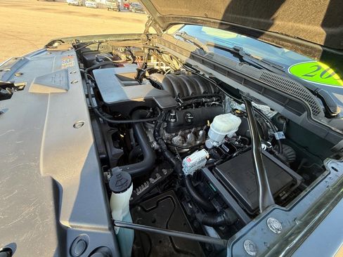 Used 2018 Chevrolet Silverado 1500 LT w/ All Star Edition image 13