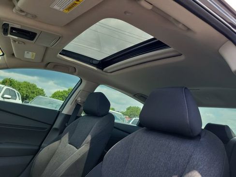 Certified 2025 Honda Accord SE image 11