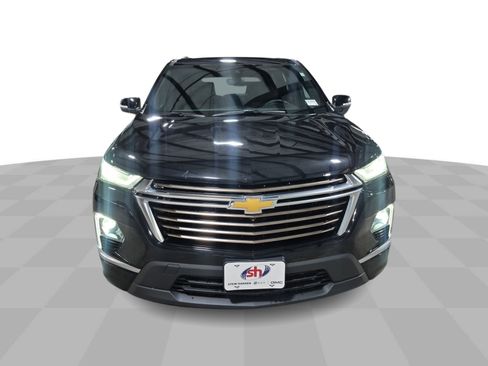 Certified 2023 Chevrolet Traverse High Country AWD/4WD image 3