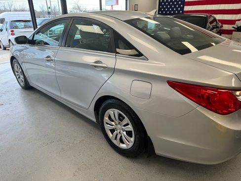 Used 2011 Hyundai Sonata GLS image 5