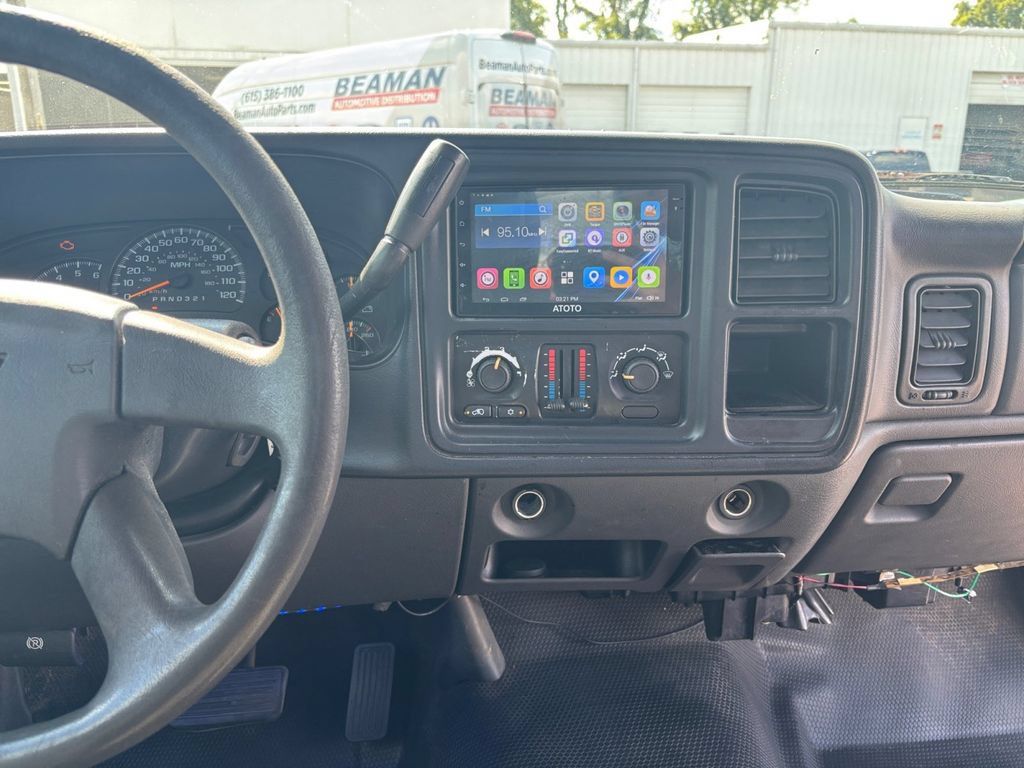 Used 2007 Chevrolet Silverado 1500 W/T RWD image 20