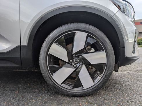 Used 2023 Volvo C40 P8 Recharge Ultimate w/ Protection Package Premier image 29