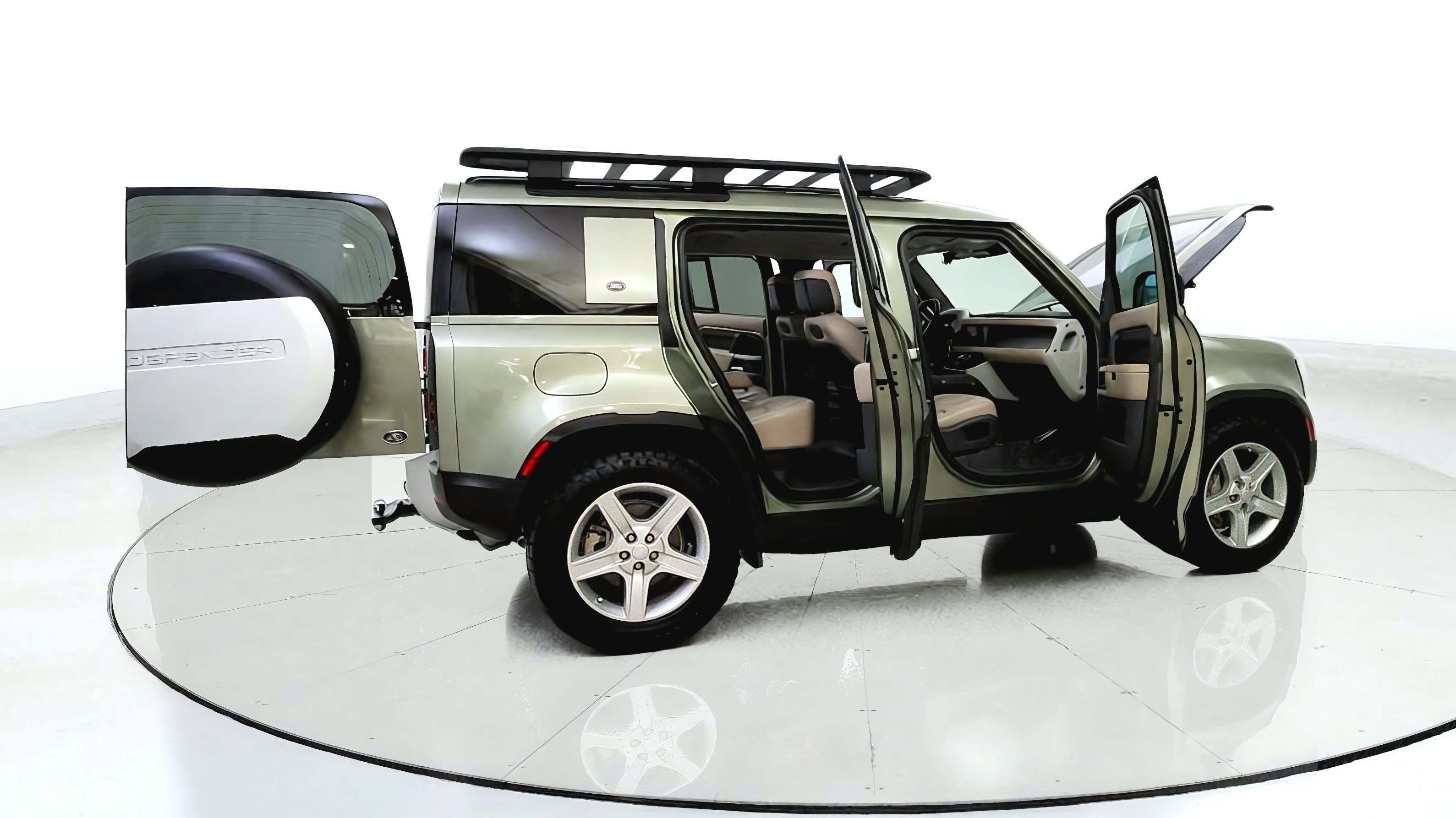 Used 2020 Land Rover Defender 110 HSE AWD/4WD image 15