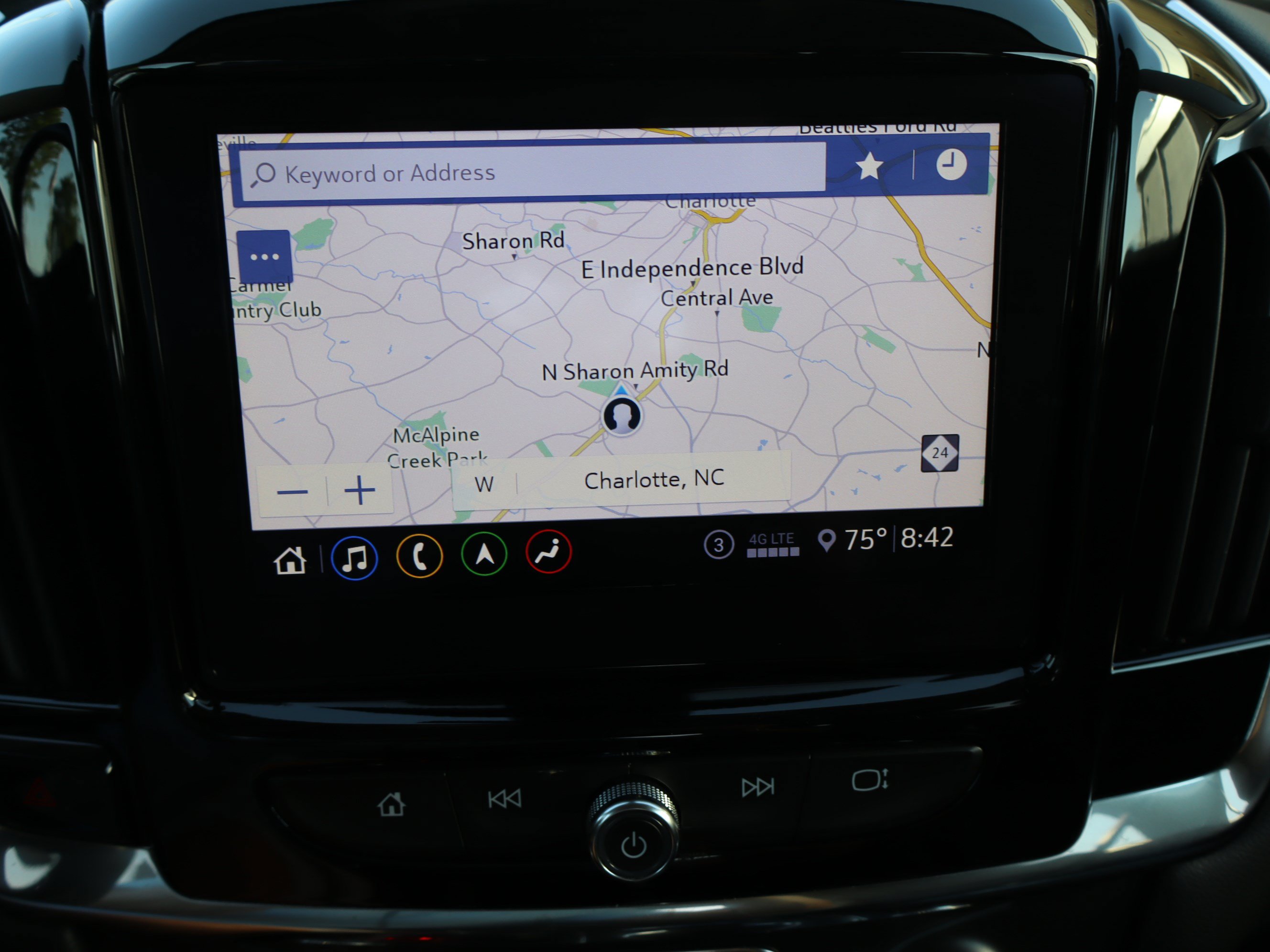 Used 2021 Chevrolet Traverse RS FWD image 25