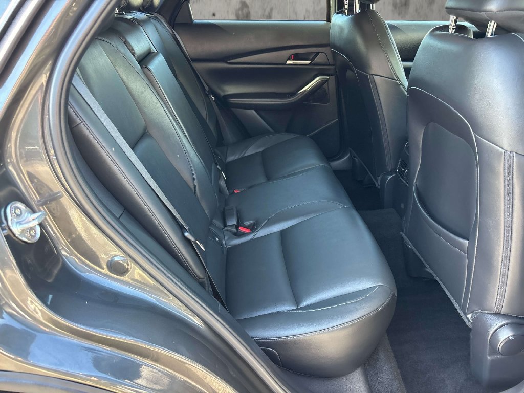 Used 2023 MAZDA CX-30 AWD 2.5 S w/ Select Package image 16