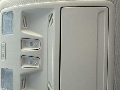 New 2026 Ford Escape Active w/ Active Premium Tech Pack image 31