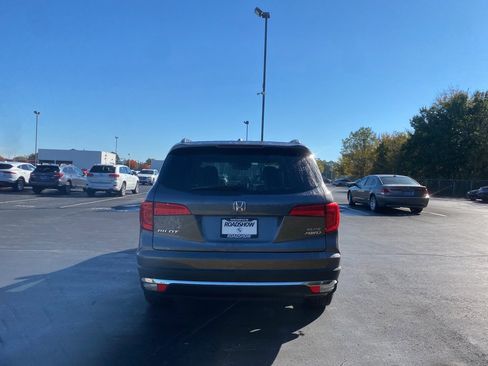 Used 2016 Honda Pilot Elite image 4