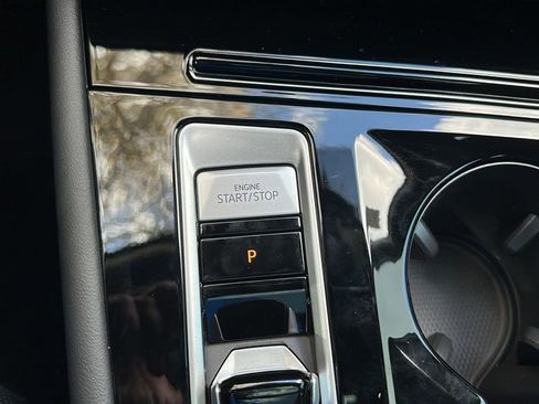 New 2026 Volkswagen Atlas SEL image 35