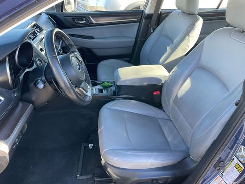 Used 2019 Subaru Legacy 3.6R Limited AWD/4WD image 6