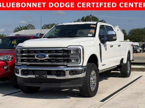 Used 2025 Ford F350 Lariat w/ Chrome Package AWD/4WD image 11