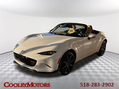 New 2025 MAZDA MX-5 Miata Grand Touring w/ Appearance Package