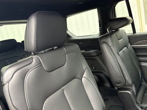 New 2026 Jeep Grand Cherokee L Limited AWD/4WD image 31