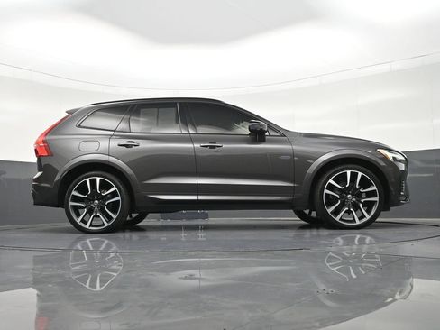 Used 2024 Volvo XC60 B5 Ultimate AWD/4WD image 29