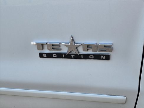 Used 2015 Chevrolet Silverado 1500 LT w/ Texas Edition, 1LT Trim RWD image 6
